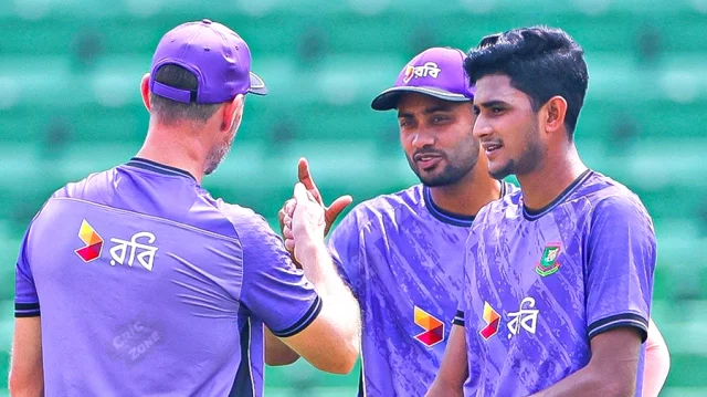 নাহিদের মতো পেসার উঠে আসায়, স্থানীয় কোচদের কৃতিত্ব দিলেন টেইট