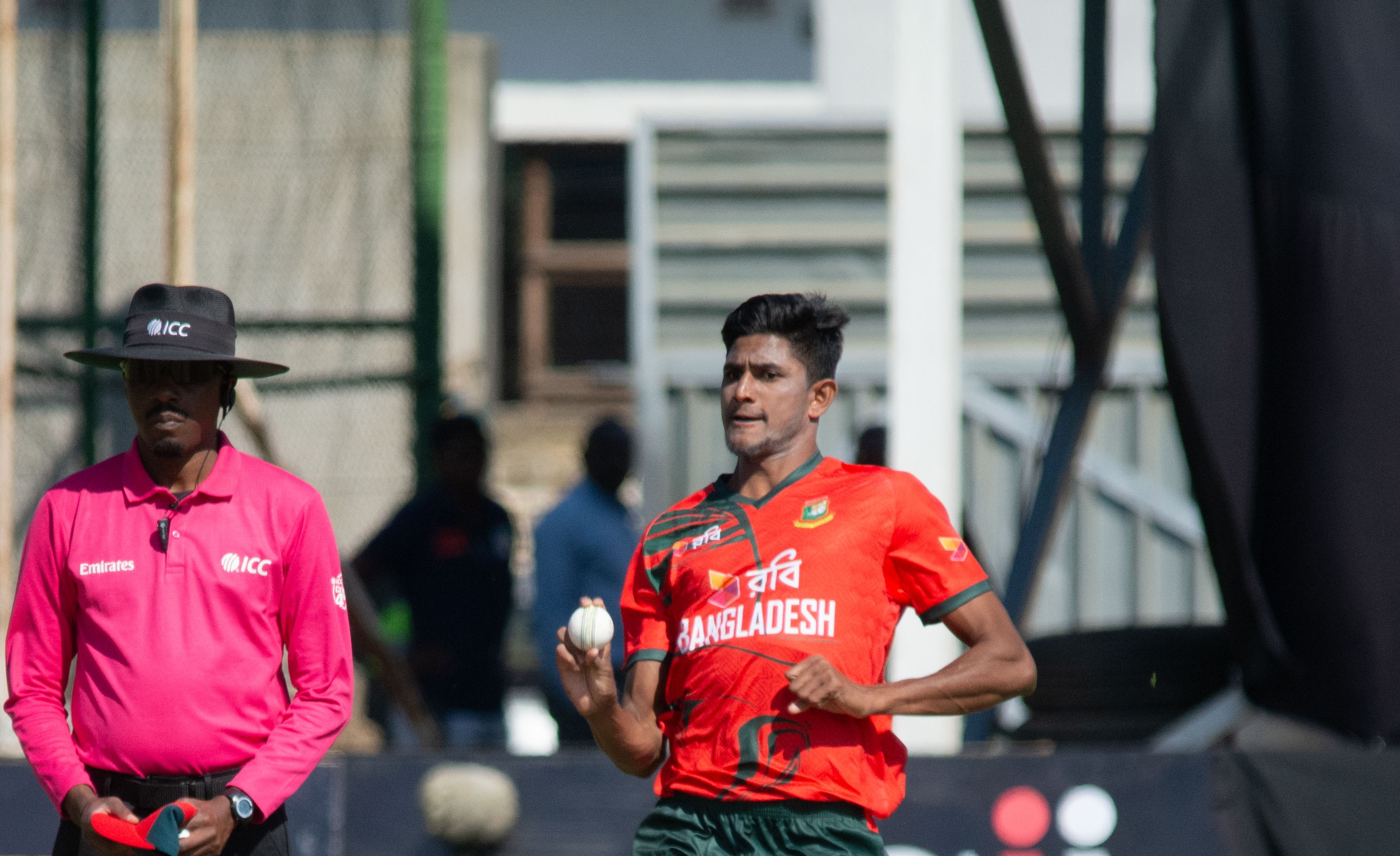 সাইড স্ট্রেইনের চোটে নাহিদ রানা