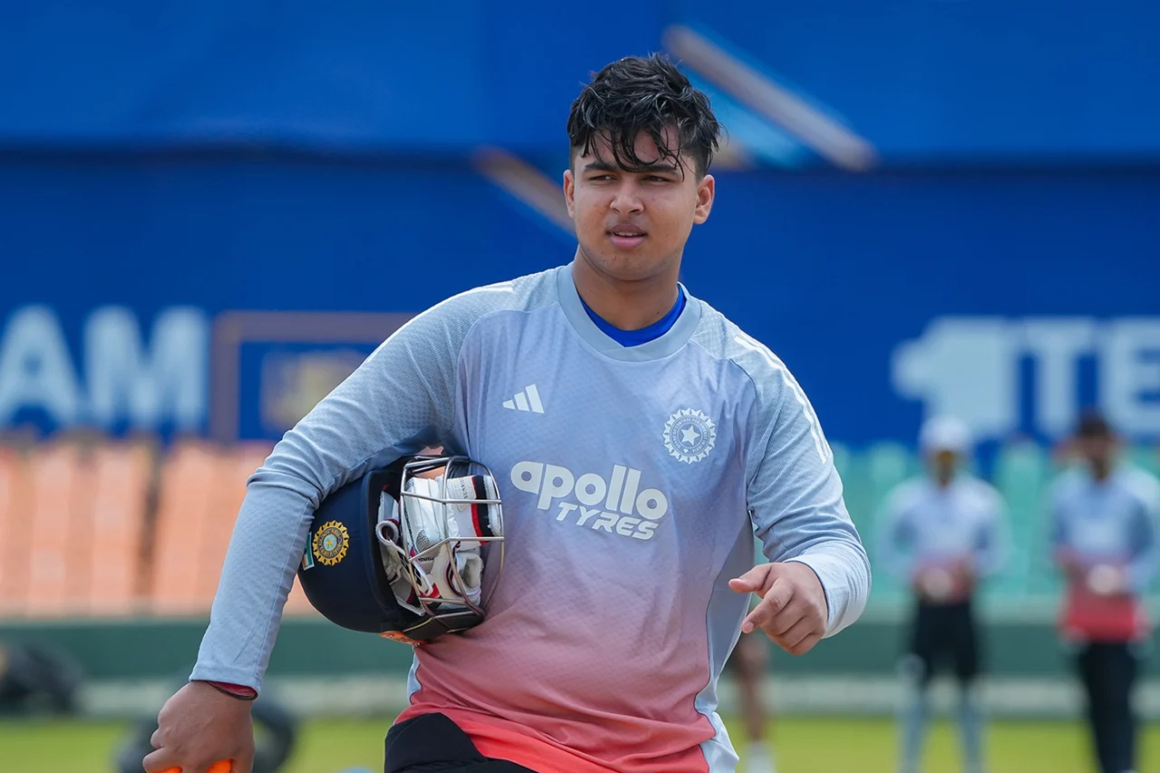ভারতের হয়ে টি-টোয়েন্টিতে অভিষেক হলো সূর্যবংশীর
