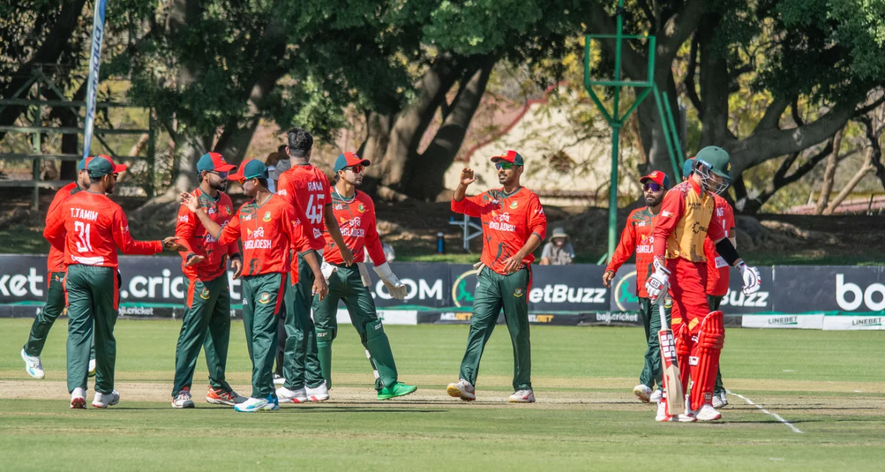 Bangladesh celebrate a wicket