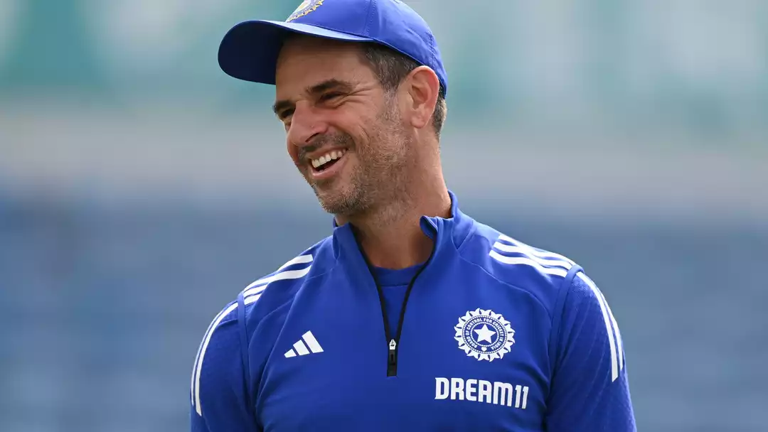 ভারতের দায়িত্ব ছাড়তে চান ডেসকাটে