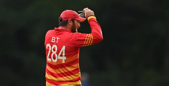জিম্বাবুয়ের জার্সিতে ব্রেন্ডন টেলর