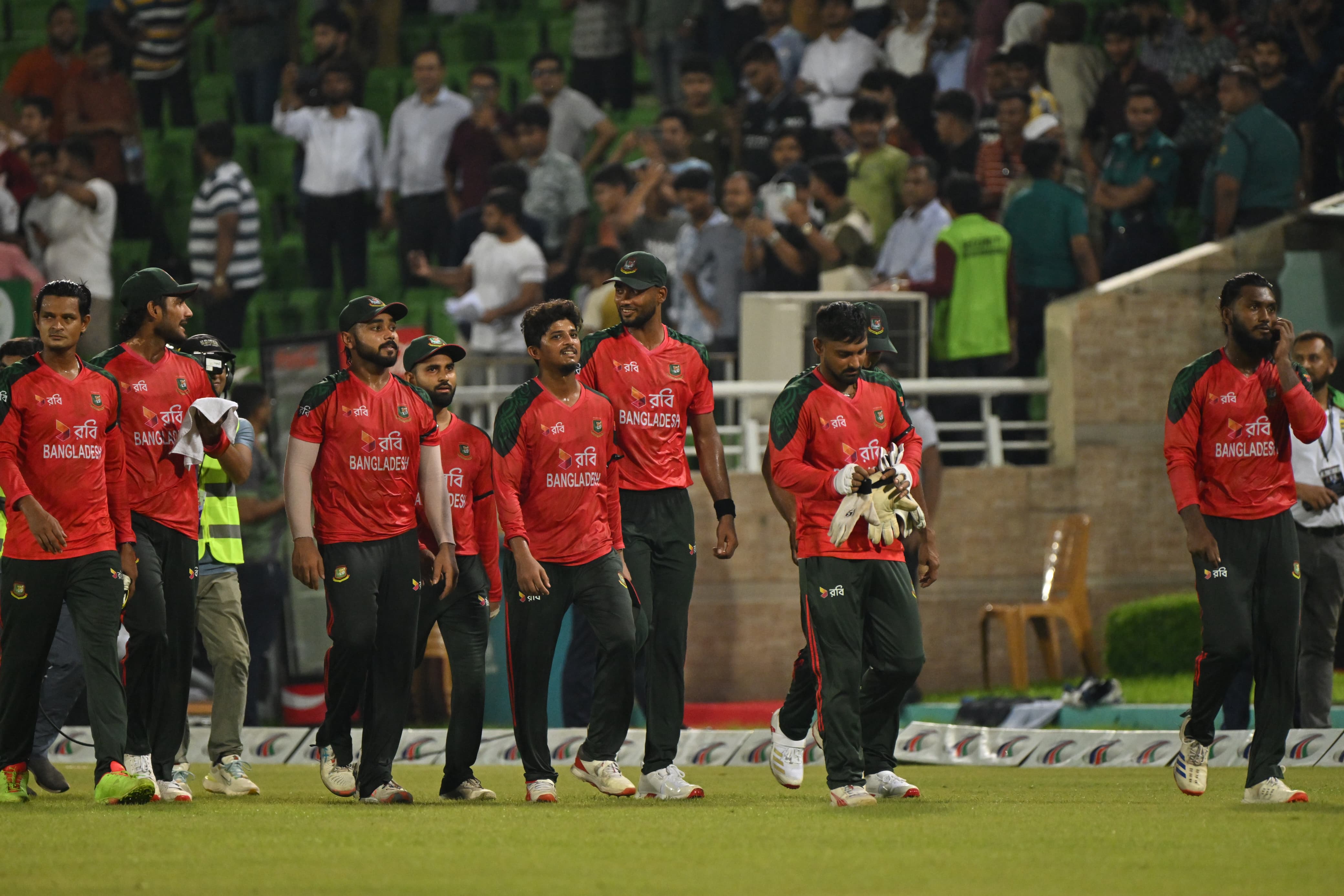 বাংলাদেশ দল, ক্রিকফ্রেঞ্জি