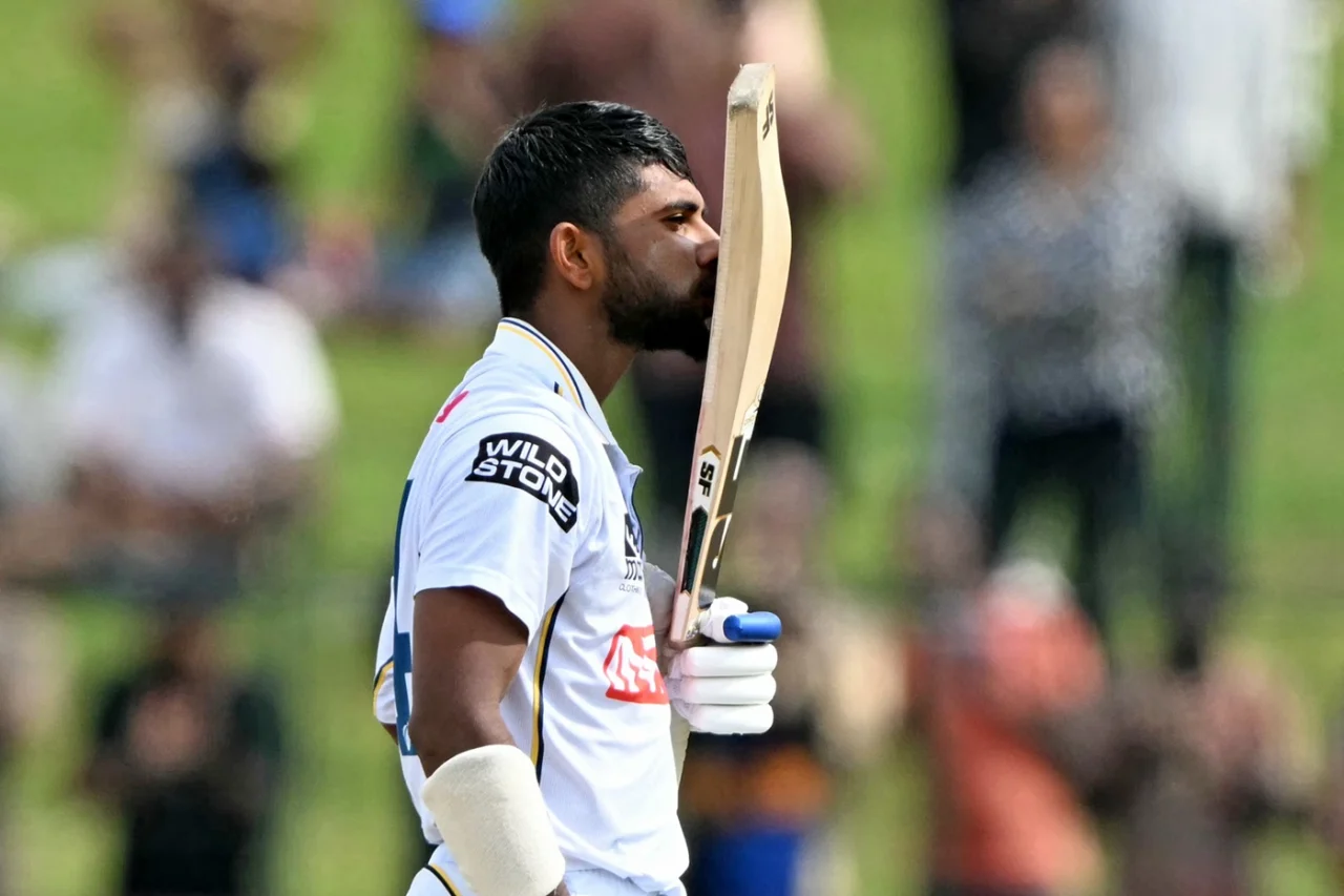 Defiant Dinusha helps Sri Lanka draw second India Test