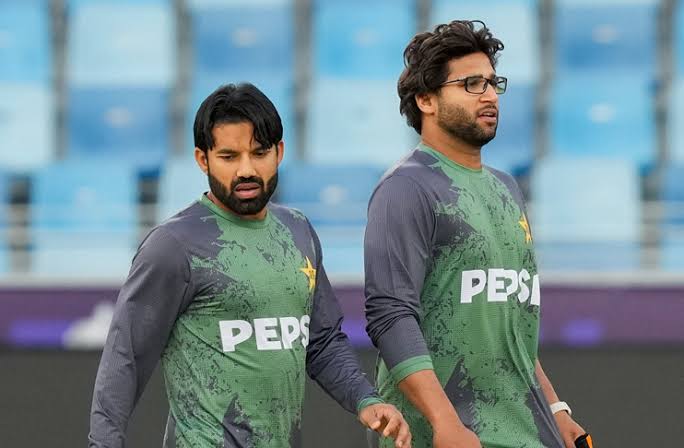 দেশে ফেরত পাঠানো হচ্ছে রিজওয়ান-ইমামকে, দলে ফিরছেন সাইম-মিনহাস