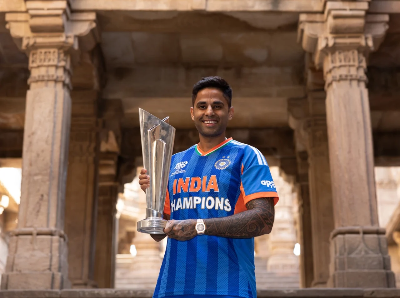 অধিনায়কত্ব হারিয়ে দল থেকে বাদ পড়া নিয়ে মুখ খুললেন সূর্যকুমার