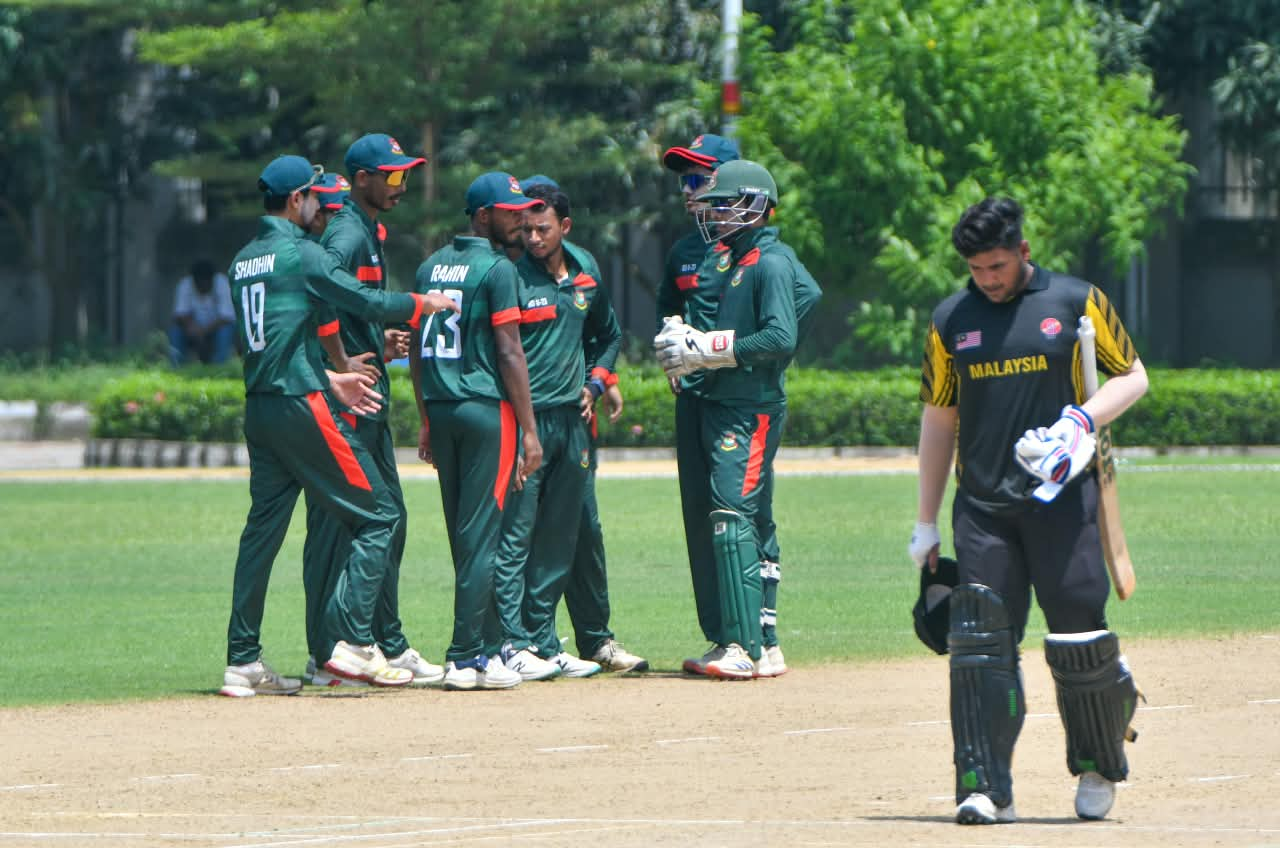 আবারও পারভেজ জীবনের ৫ উইকেট, বাংলাদেশের সিরিজ জয়