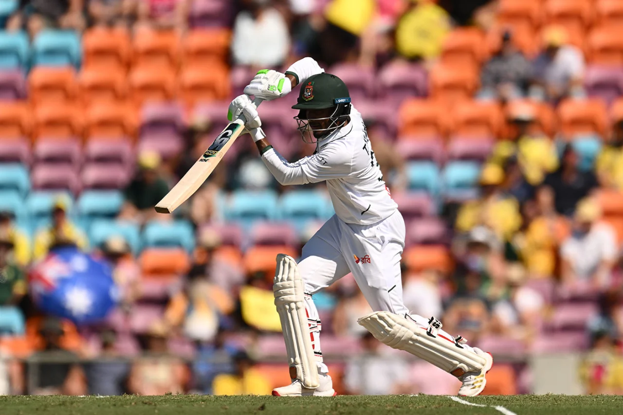 Bangladesh close in on Australia’s total at lunch on Day 2
