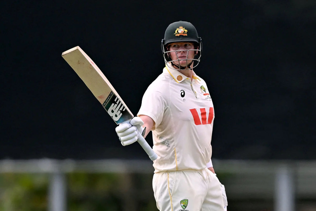 Smith admits he nicked it but survives review against Bangladesh