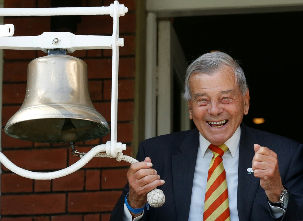 Former umpire 'Dickie' Bird dies aged 92