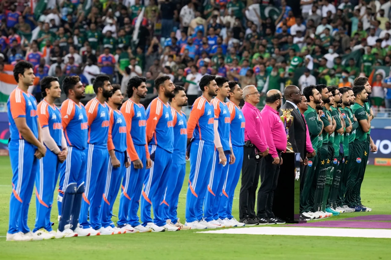 মোদি বললেন ‘খেলার মাঠেও অপারেশন সিঁদুর’, নাকভি দিলেন কড়া জবাব