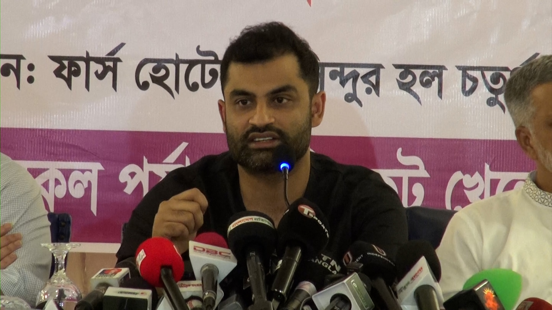 এটি ইলেকশন না সিলেকশন হয়ে যাচ্ছে: তামিম