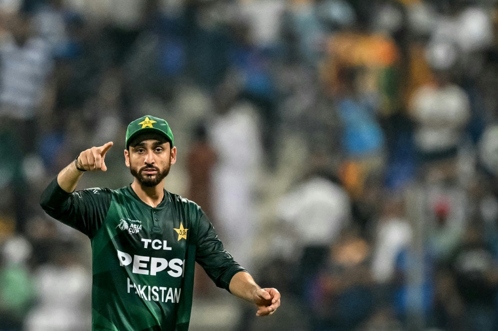 Handshake spat bad for cricket, says Agha ahead of India final