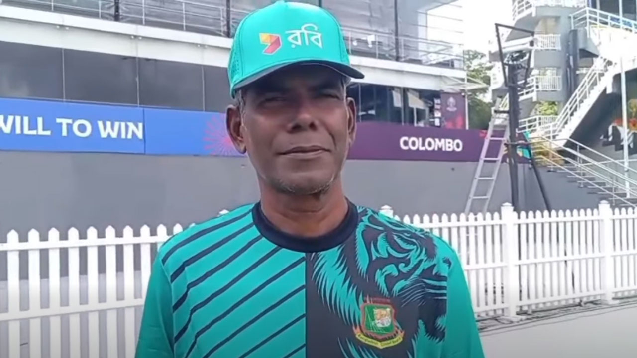 ‘কোচ-অধিনায়ককে সাইজ করে কীভাবে ভালো পারফরম্যান্স আশা করেন?’