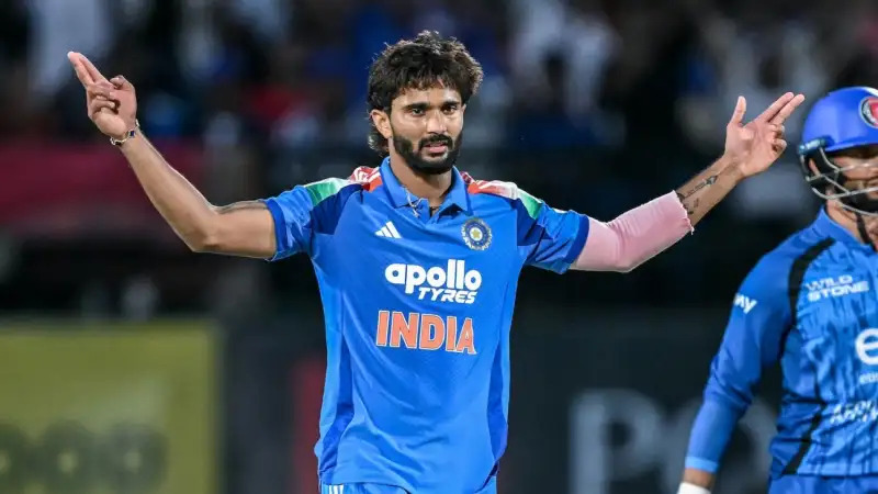 এশিয়ান গেমস থেকে সরিয়ে ওয়ানডেতে নীতিশ, দলে রোহিত-কোহলিও