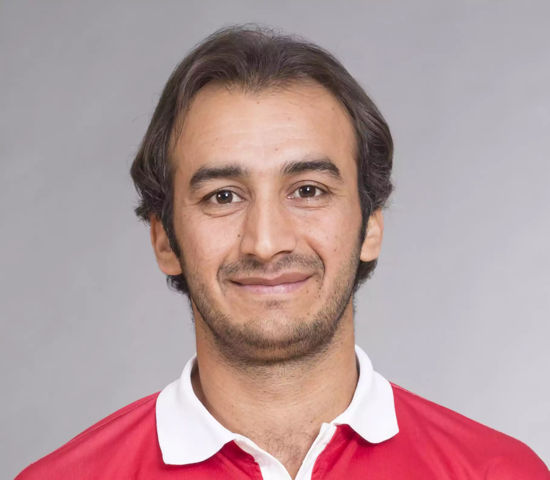 Mehran Khan headshot