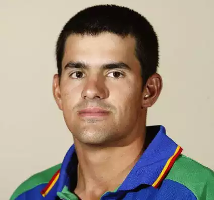 Stefan Swanepoel headshot
