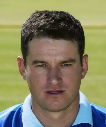 Rudi van Vuuren headshot