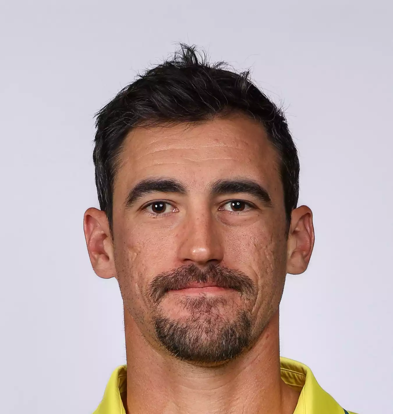 Mitchell Starc headshot