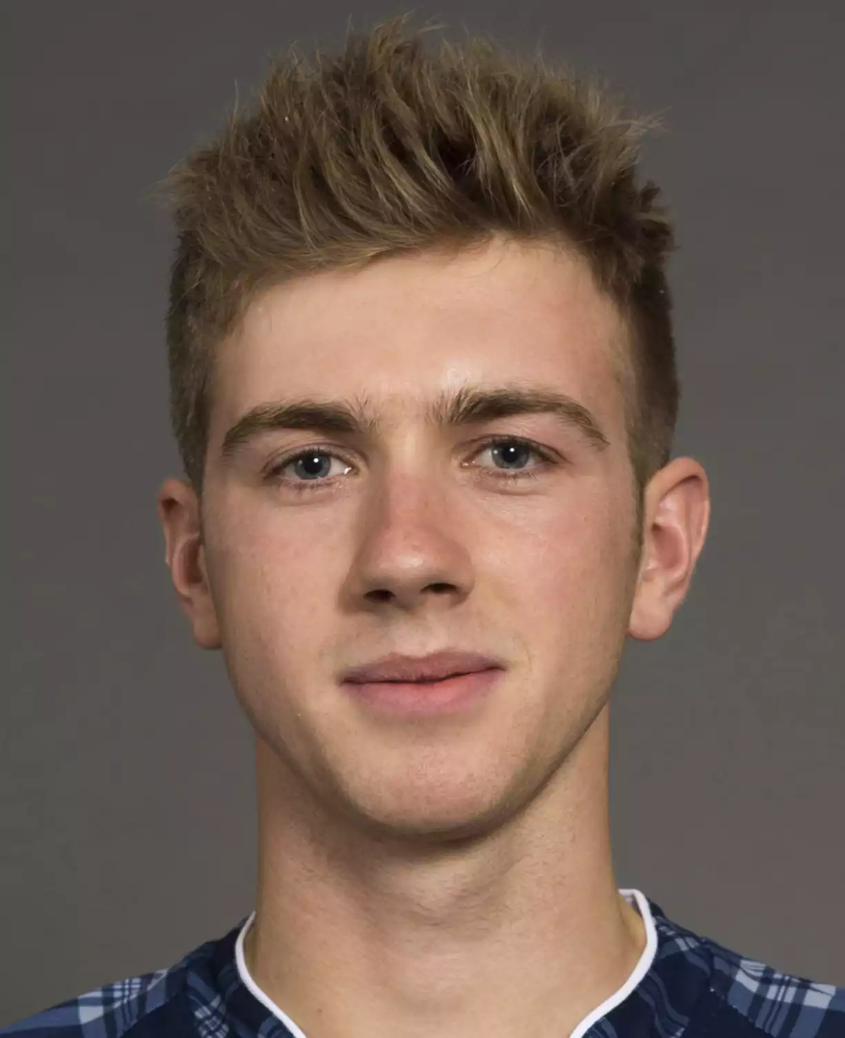 Gavin Main headshot